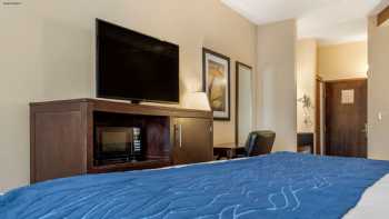 Comfort Inn & Suites Butler