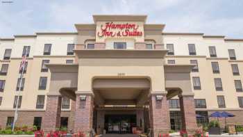 Hampton Inn & Suites Pittsburgh/Harmarville