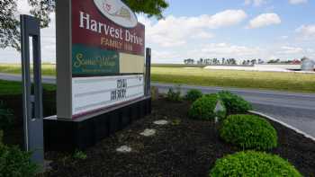 Harvest Drive Family Inn - Renovated rooms