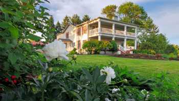 Felicity Farms Bed & Breakfast