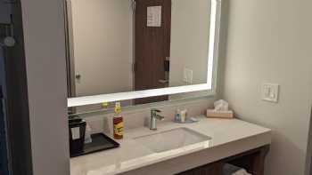 Comfort Inn & Suites Wyomissing/Reading