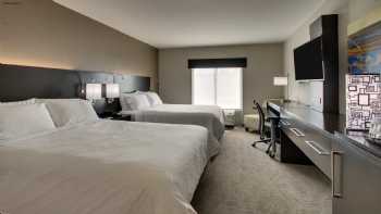 Holiday Inn Express & Suites Lancaster East - Strasburg, an IHG Hotel