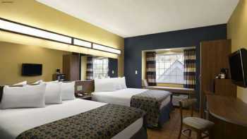 Microtel Inn & Suites by Wyndham Washington/Meadow Lands