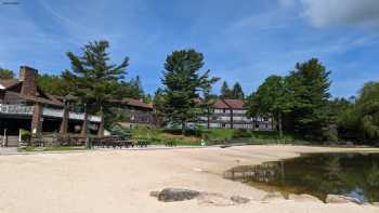 Split Rock Lodge