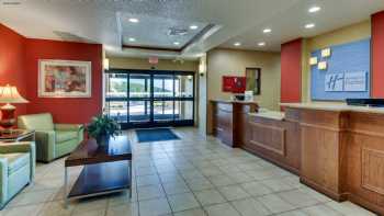 Holiday Inn Express & Suites Lancaster-Lititz, an IHG Hotel