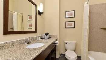 Comfort Inn & Suites Manheim - Lebanon