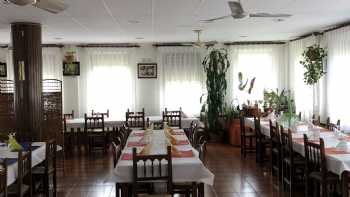 Hotel Restaurante Castillo D Acher