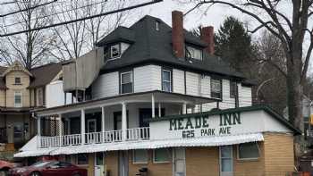 Meade Inn