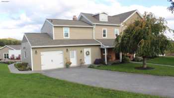 Farm Folk Bed and Breakfast