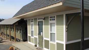 Train Car Bed and Breakfast at Doolittle Station