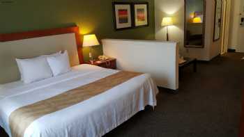 Quality Inn & Suites West Chester