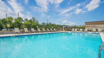 Holiday Inn Express & Suites Ft. Washington - Philadelphia, an IHG Hotel