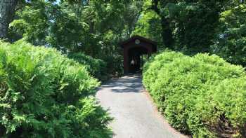 The Bridges Golf Club, Guest Quarters, & Green Horizon Grill