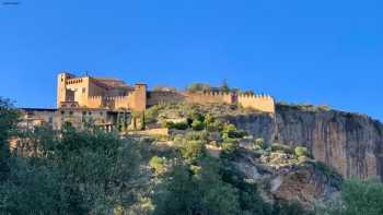 Refugio school Alquezar