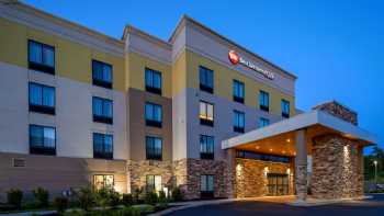 Best Western Plus Erie Inn & Suites