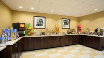 Hampton Inn Bedford