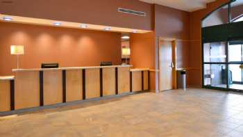 Holiday Inn Express Breezewood, an IHG Hotel