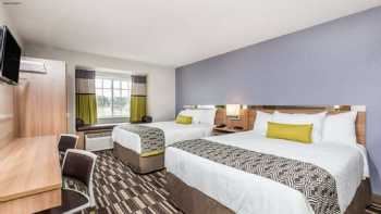 Microtel Inn & Suites by Wyndham Beaver Falls