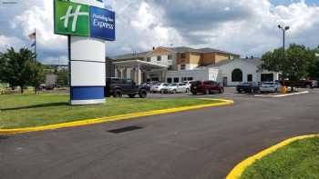 Holiday Inn Express Pittsburgh-North (Harmarville), an IHG Hotel