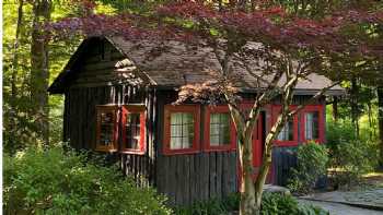 Babbling Brook Cottages