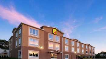 Super 8 by Wyndham Hershey