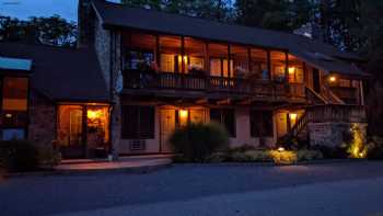 Hawk Mountain Bed & Breakfast