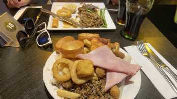 COSMO All You Can Eat World Buffet Restaurant | Derby