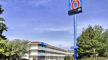 Motel 6 New Cumberland, PA - Harrisburg - Hershey South