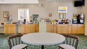 Days Inn by Wyndham Waynesboro