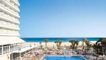 Hotel Riu Oliva Beach Resort