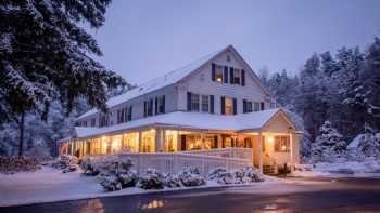 Mountaintop Lodge at Lake Naomi