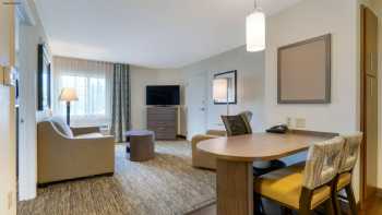 Candlewood Suites Reading, an IHG Hotel