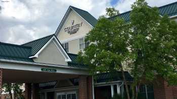 Country Inn & Suites by Radisson, Lewisburg, PA