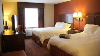 Hampton Inn & Suites New Castle