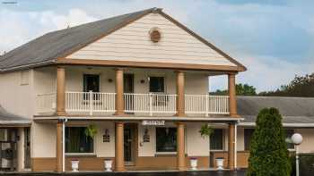 Knights Inn Palmyra