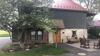 Frogtown Acres Bed & Breakfast