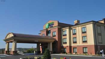 Holiday Inn Express & Suites Greensburg, an IHG Hotel