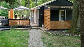 Paradise Pine Getaway Cabins