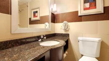 Best Western Plus Poconos Hotel