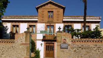 Hotel Posada Villa María La Adrada