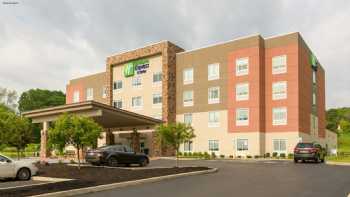 Holiday Inn Express & Suites Jamestown, an IHG Hotel