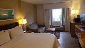 Holiday Inn Express Pittsburgh-North (Harmarville), an IHG Hotel