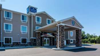 Cobblestone Hotel & Suites - Greenville