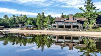 Split Rock Lodge