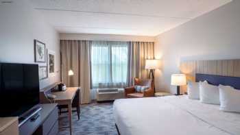 Country Inn & Suites by Radisson, State College (Penn State Area), PA