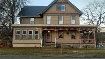 Wiffy Bog Farm Bed and Breakfast