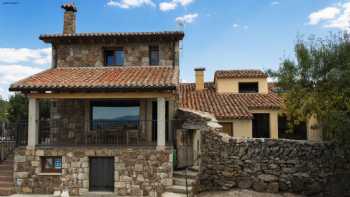 Casa Rural &quotLa hija de Lalo y El hijo de Chelo" Avila Gredos