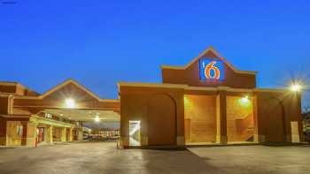 Motel 6 Lester, PA - Philadelphia Airport