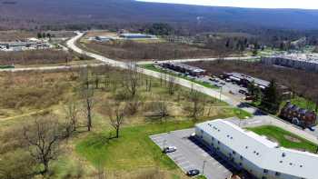 Days Inn & Suites by Wyndham Altoona