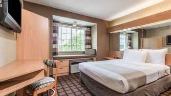 Microtel Inn & Suites by Wyndham West Chester